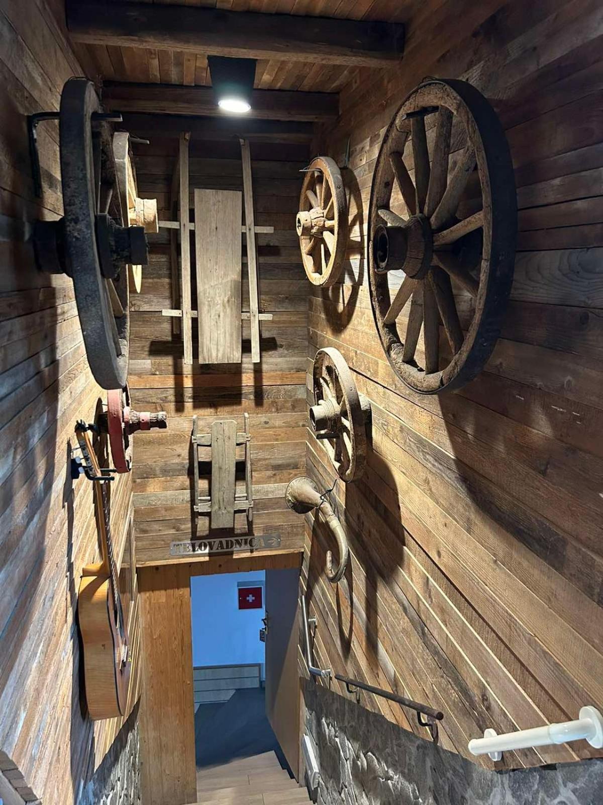 منزل الضيف فيلينيه  في House Jaro & Camp Jaro المظهر الخارجي الصورة