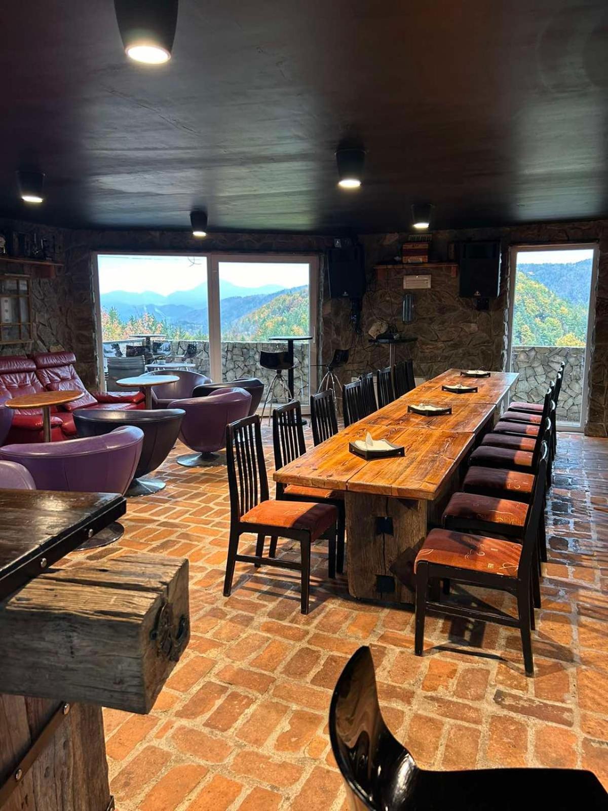 منزل الضيف فيلينيه  في House Jaro & Camp Jaro المظهر الخارجي الصورة